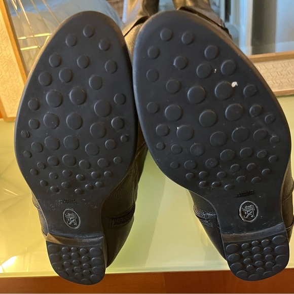 Sofft Black leather boots - Picture 8 of 8